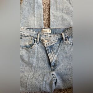 Abercrombie & Fitch Ultra High Rise Denim